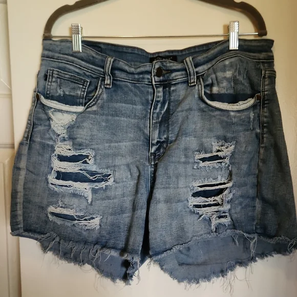 Distressed Ripped Blue Denim Women's Judy Blue Comfy Stretchy Shorts Size 2XL - Picture 1 of 7